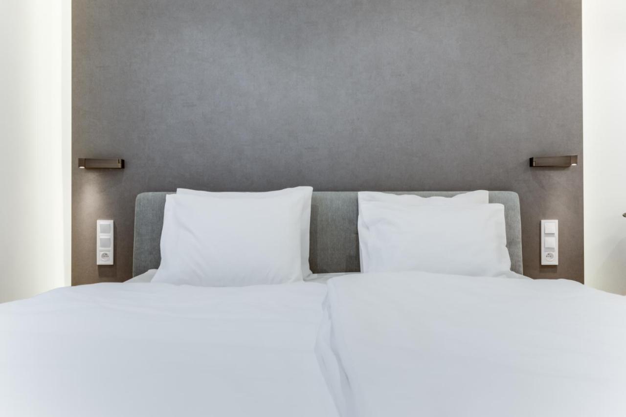 Lampi Aparthotel Prag Exteriör bild